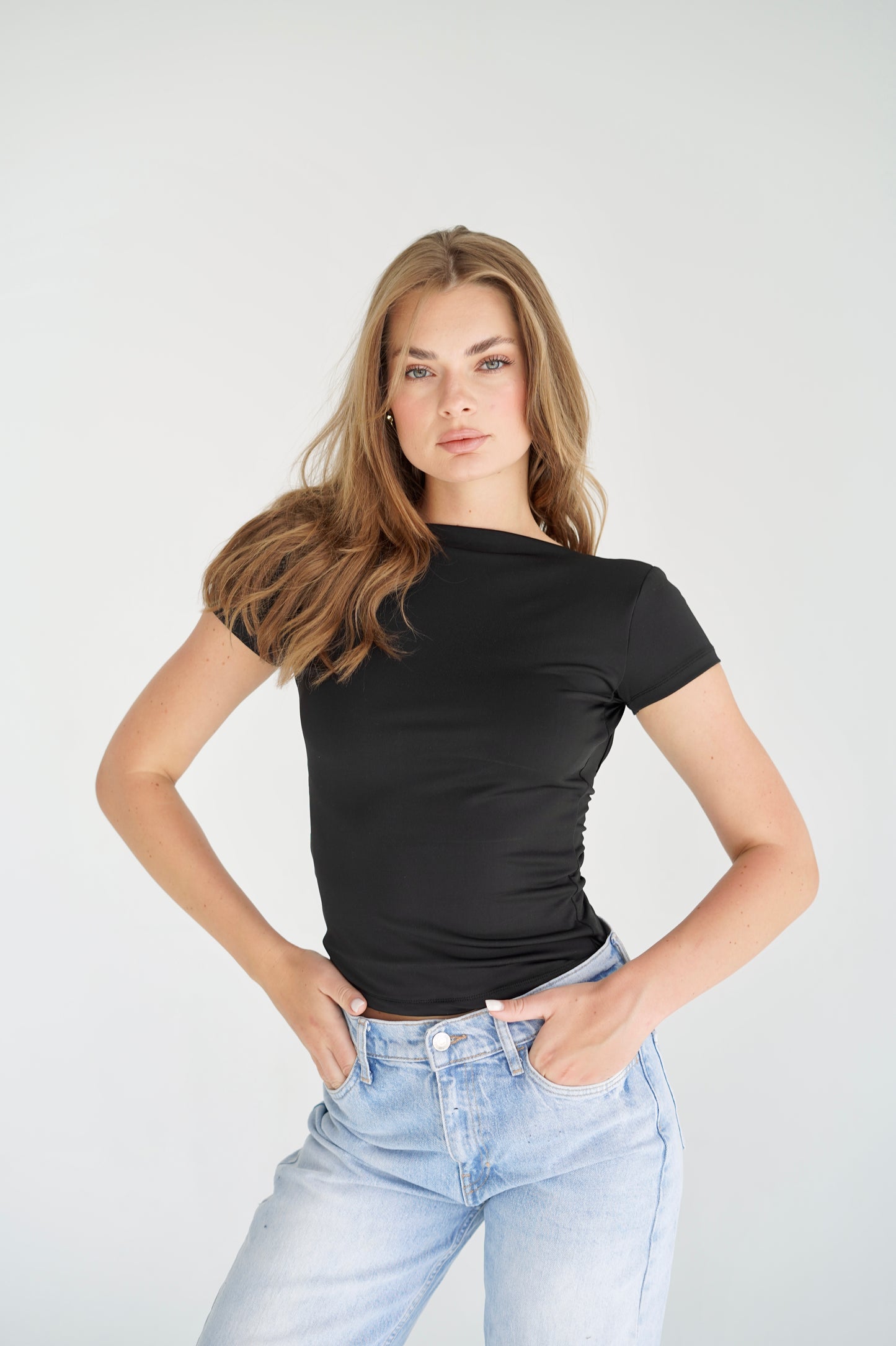 Backless Short Sleeve - Black