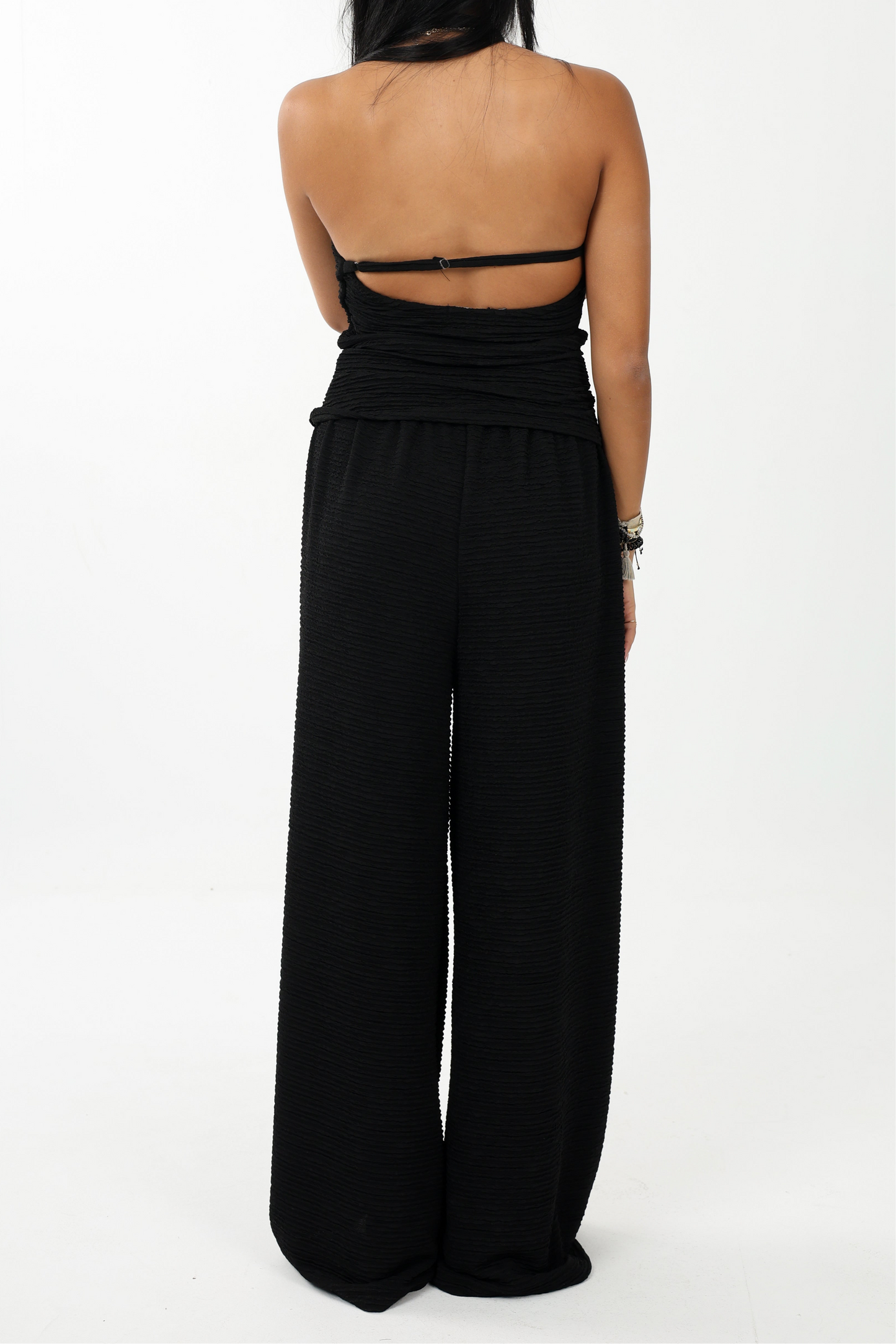 Refined Halter Top - Black