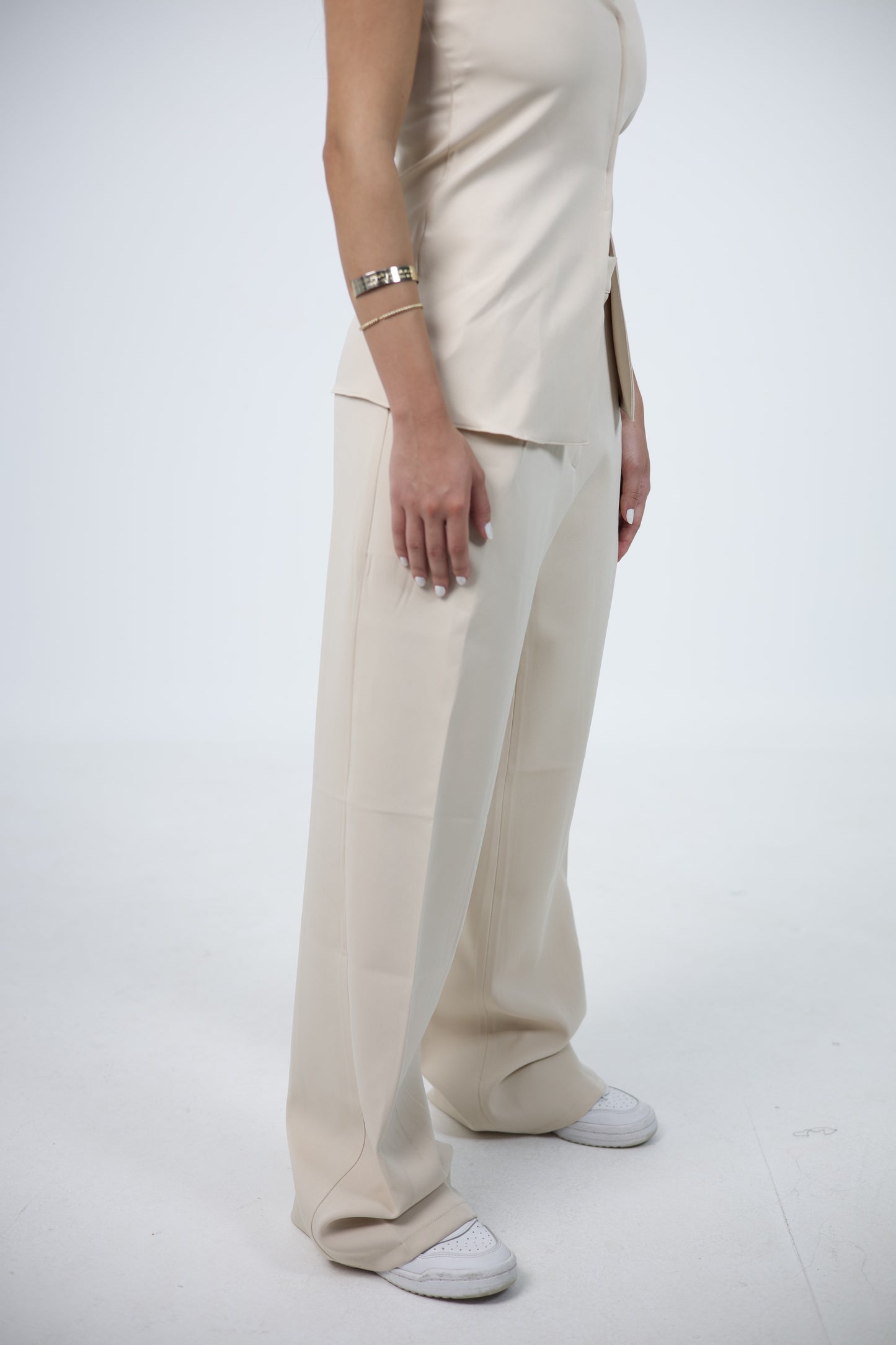 Blossom Edge Pants - Beige